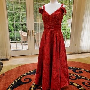 Beaded dress // Azzure Couture // Size 12